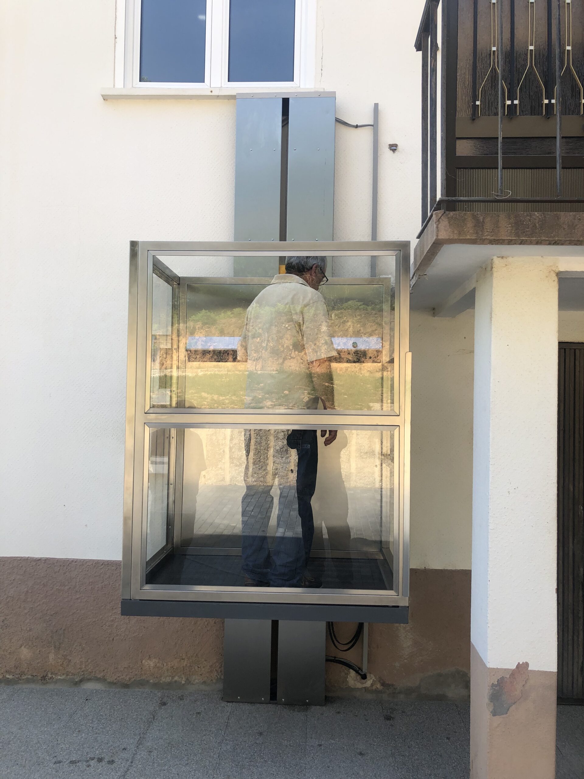 Elevador AE Sem caixa preparado para exterior